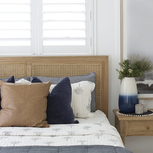Hamilton Cane Bed