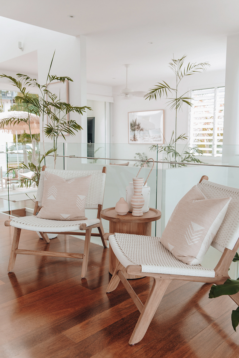 Zen Lazy Chair - White - Image 14