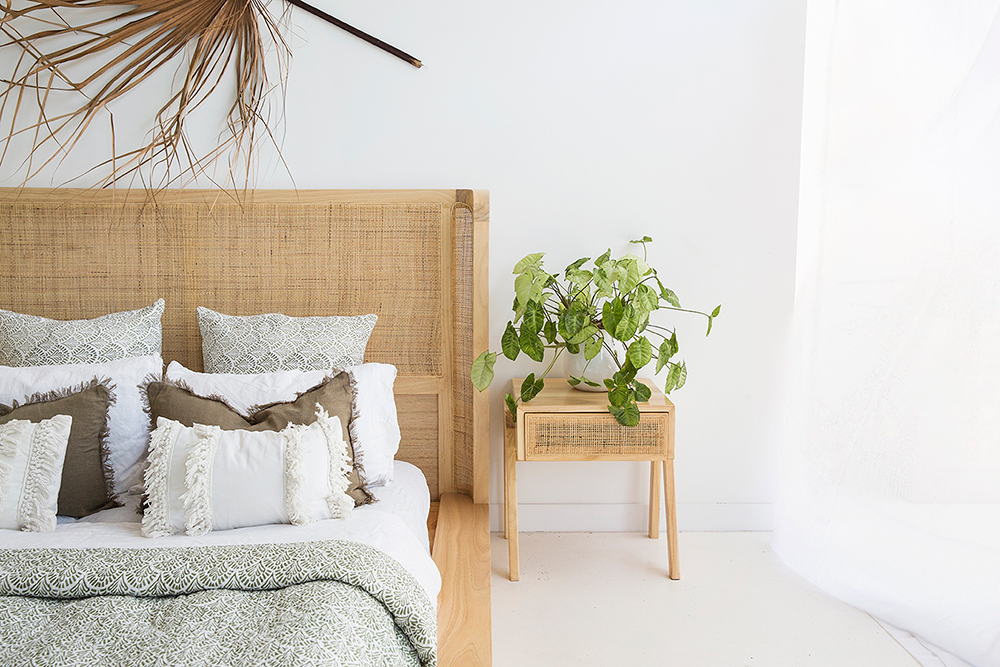 Castaway Bedside Table - Image 14