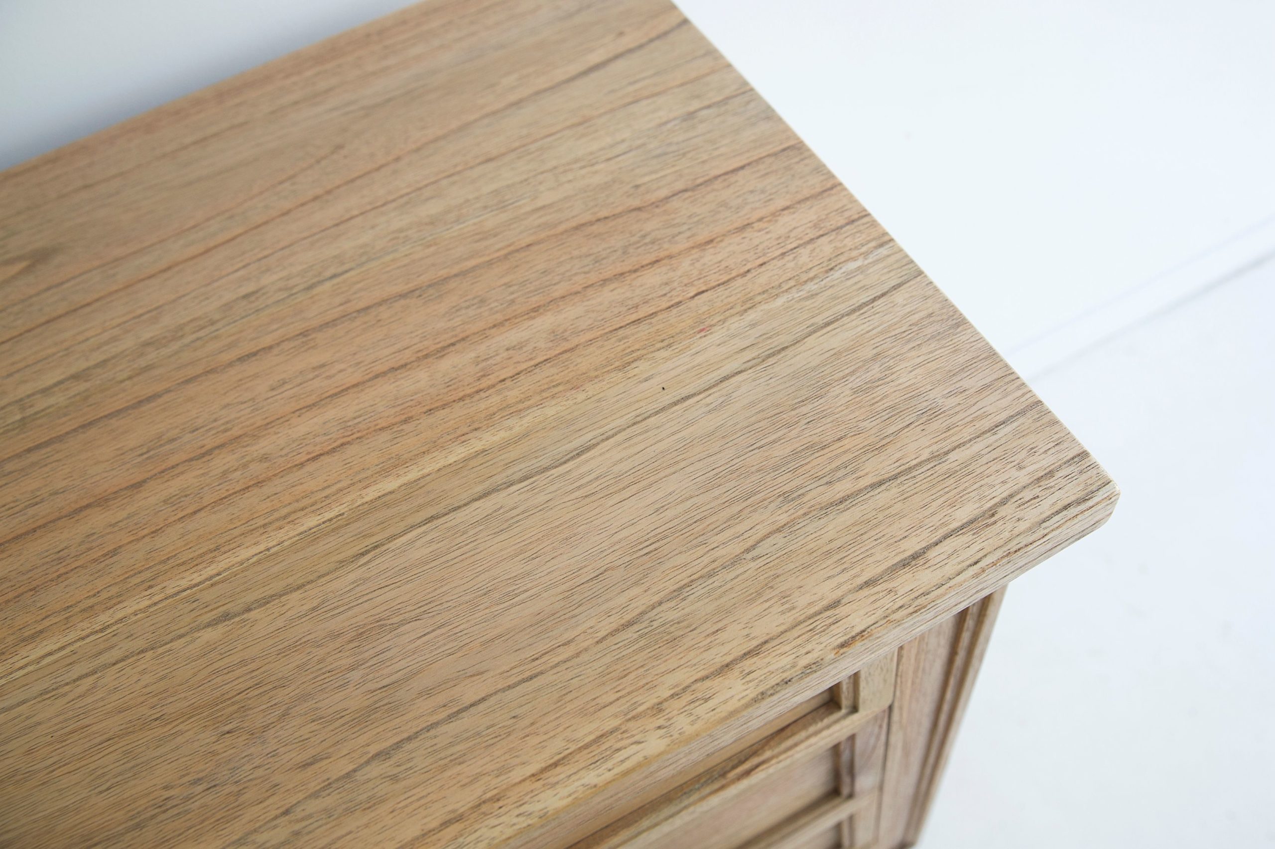 Hamilton dresser