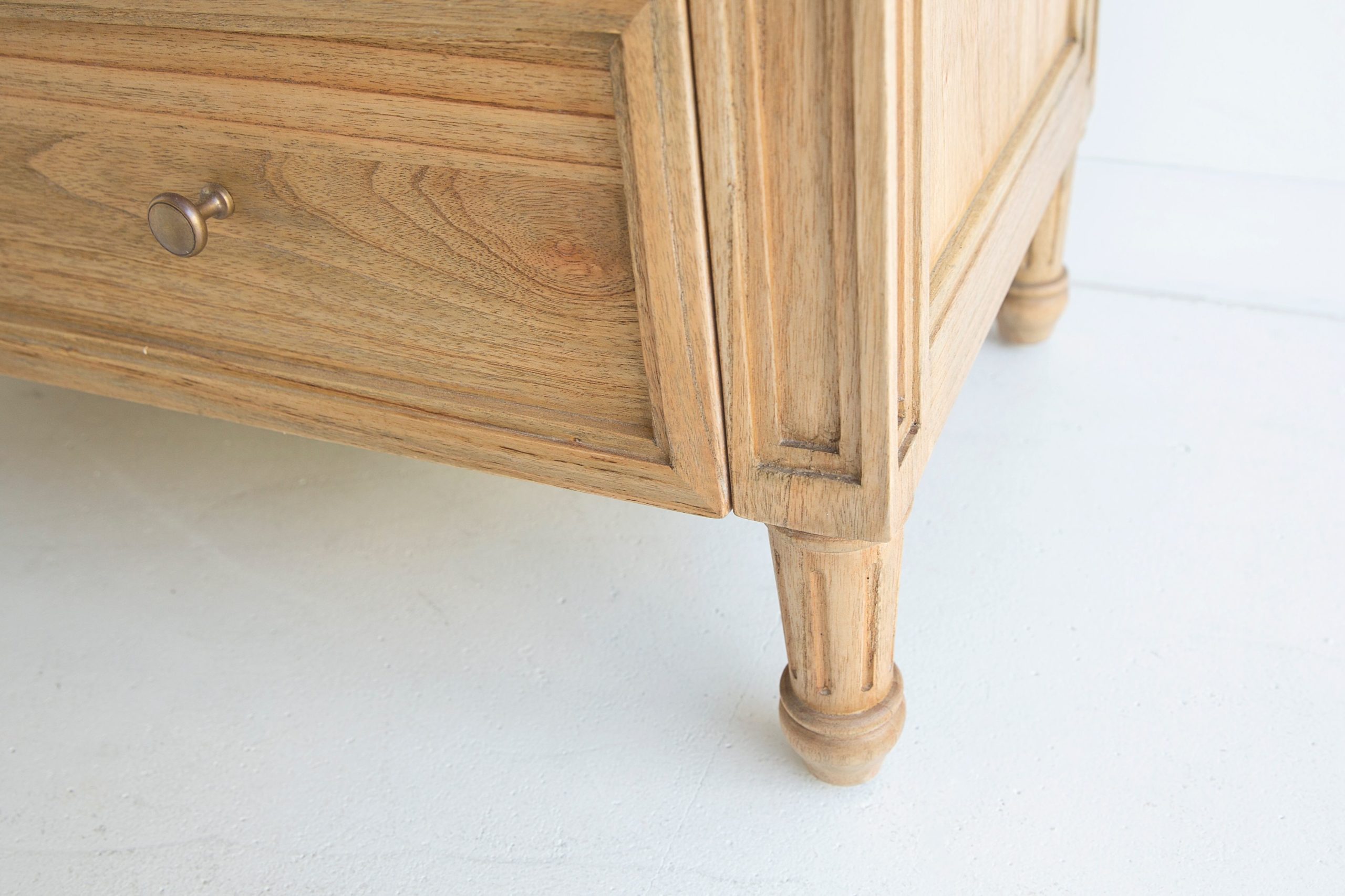 Hamilton dresser