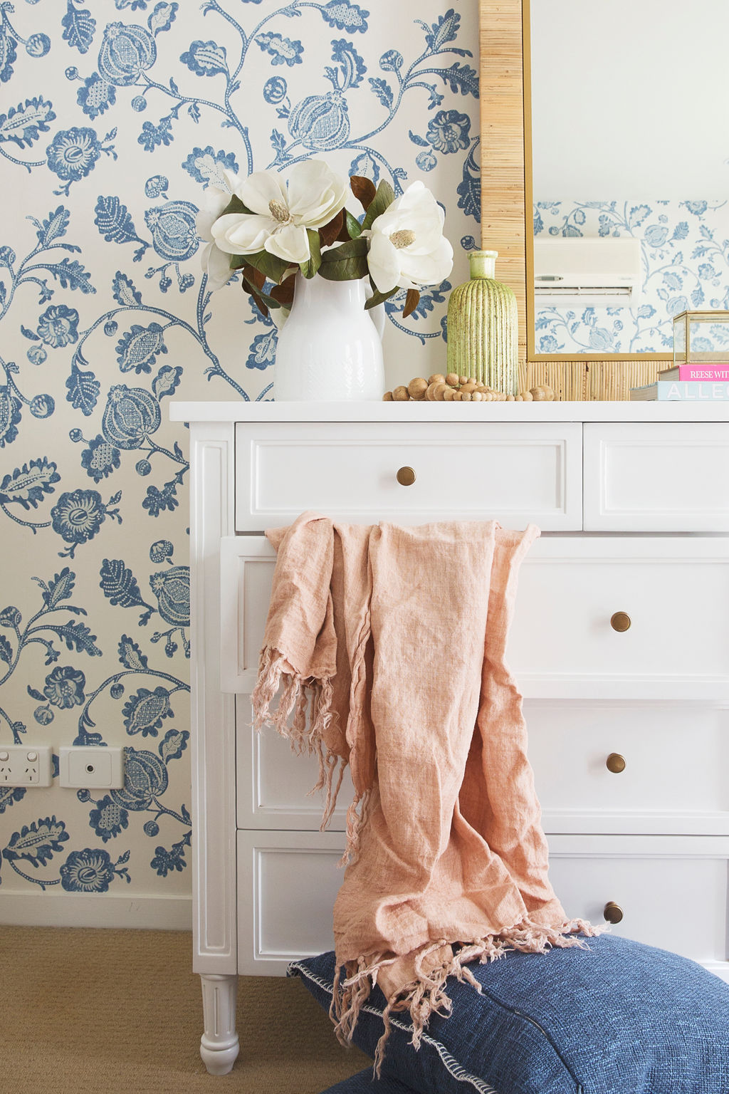 Hamilton dresser
