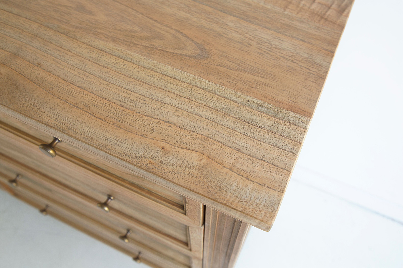 Hamilton Dresser - 9 Drawer - Weathered Oak - Image 4