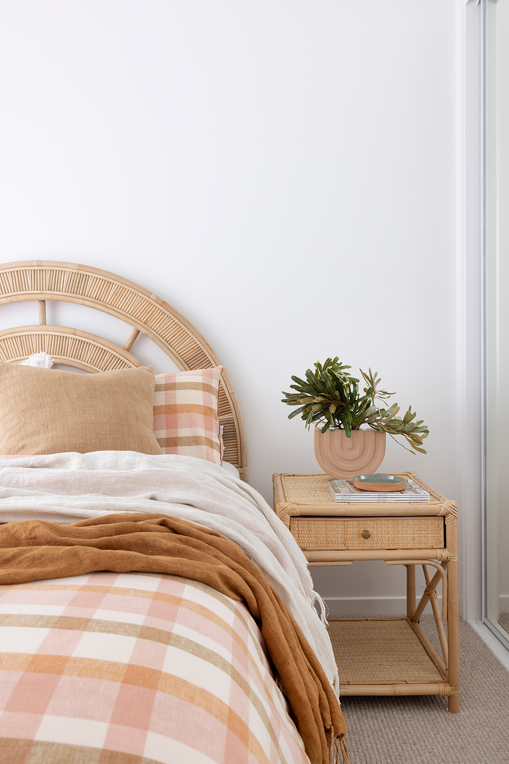 Sunrise Bedhead - King Size - Image 10