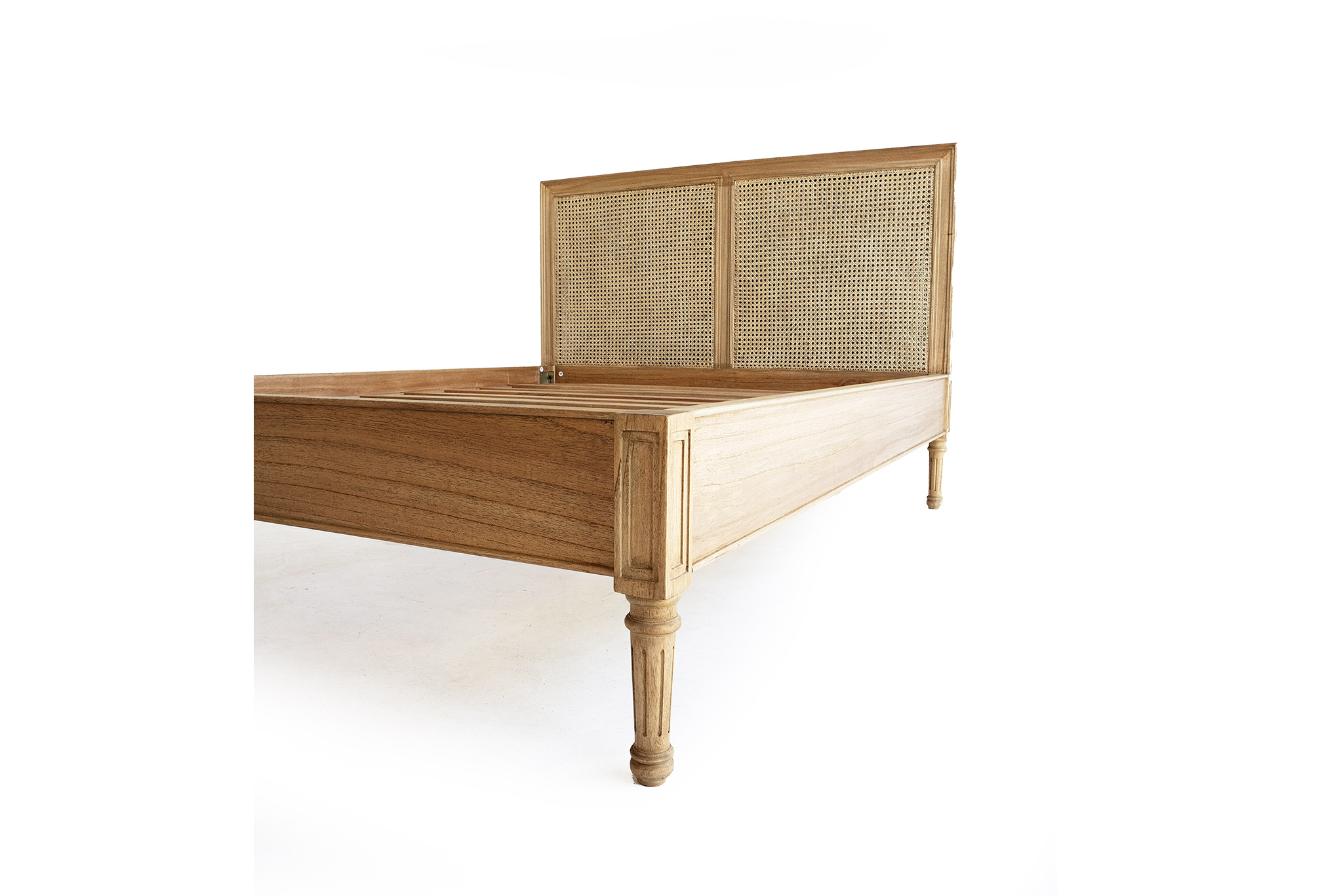 Hamilton Cane Bed - Queen Size - Low End - Weathered Oak - Image 6