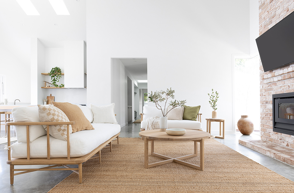Clovelly Round Coffee Table - 80cm - Image 7