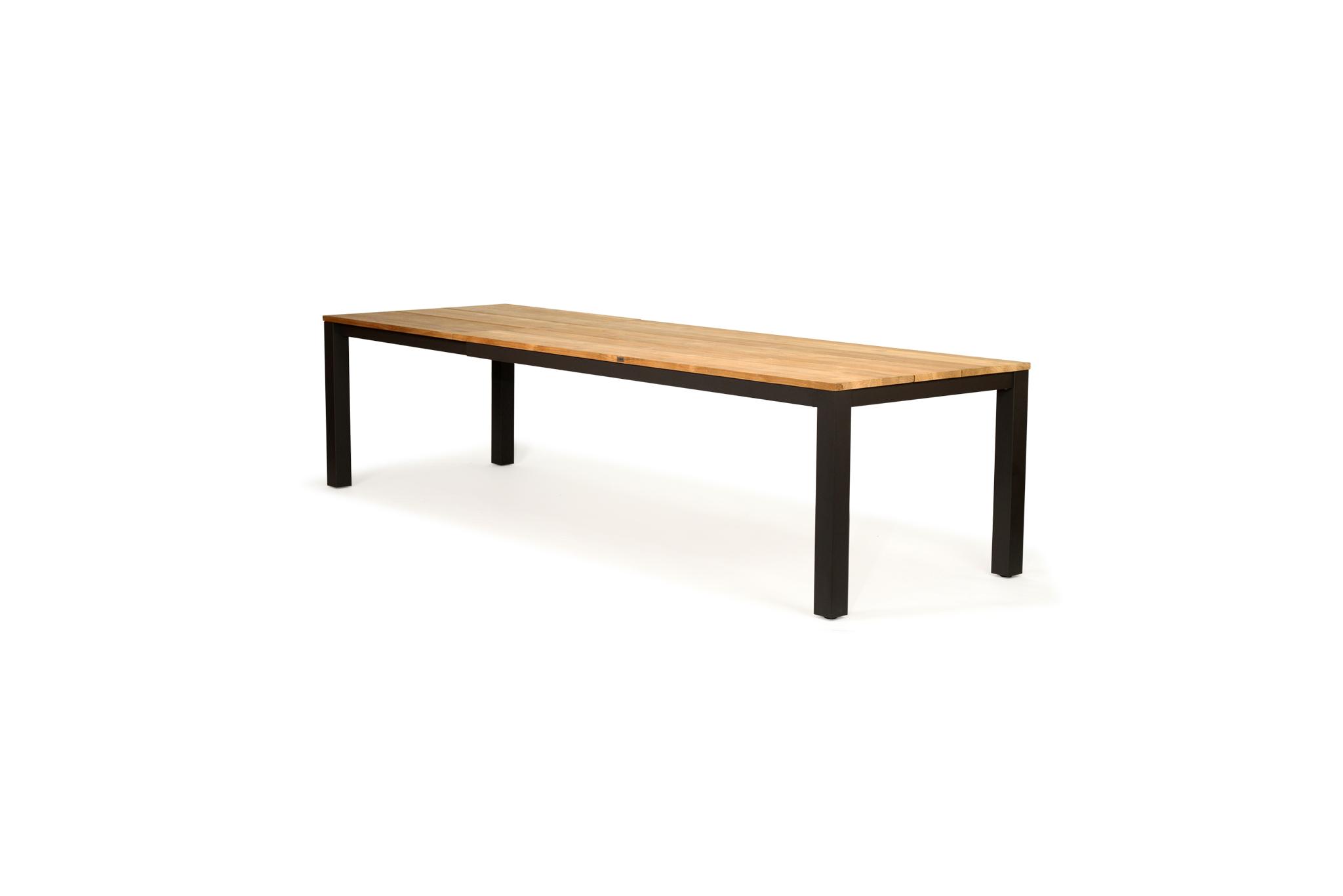Carmel Outdoor Extension Table 3.1m - Asteroid Black (Charcoal) Powder Coated Legs - Image 10