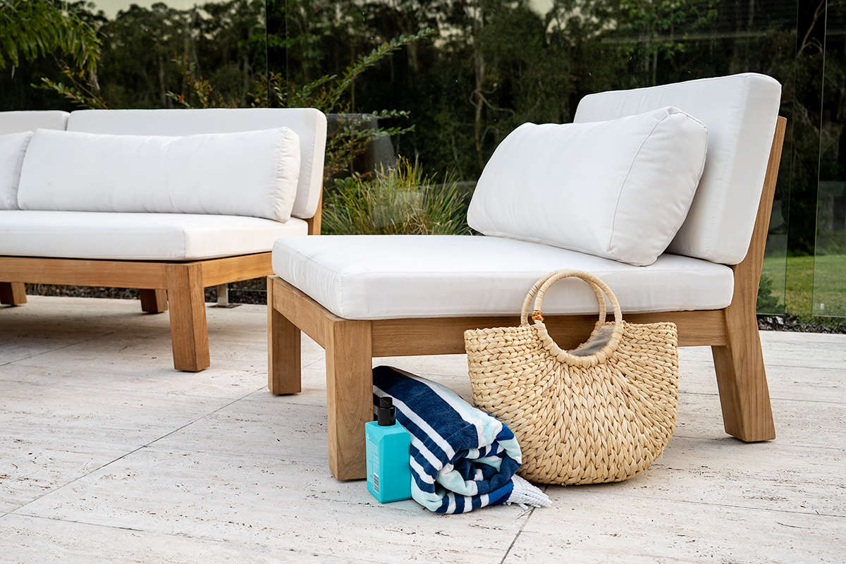 Whitehaven Outdoor Armless Single - Image 2
