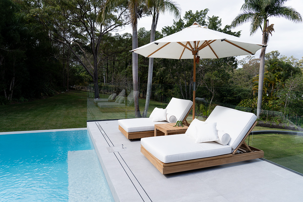 Avila Outdoor Sunlounger - Image 48