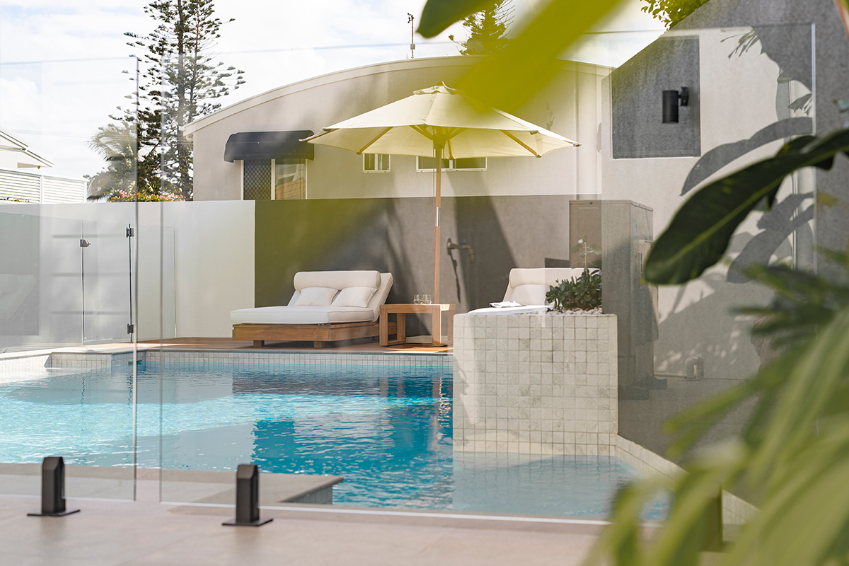 Avila Outdoor Sunlounger - Image 53