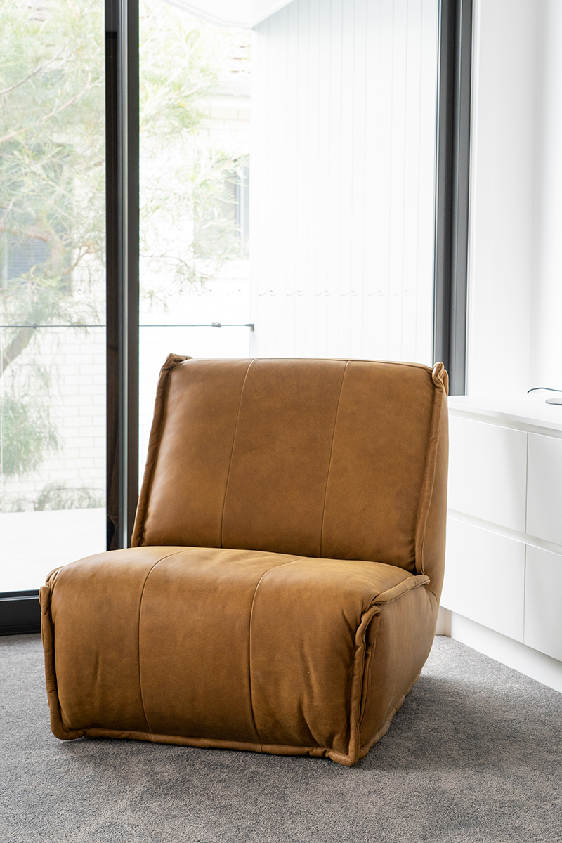 Felix Recliner Motion Sofa - Cognac - Image 2