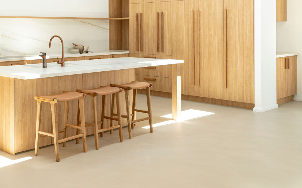 Pasadena Leather Saddle Stool - Flat Natural - Image 17