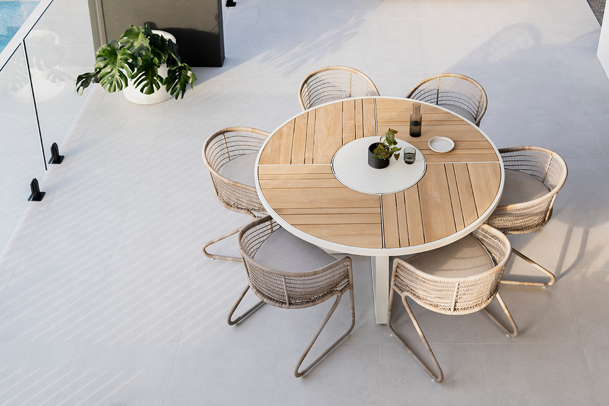 Watego Outdoor Round Dining Table - 1.6m - White Pearl Powder Coated Legs - Image 10