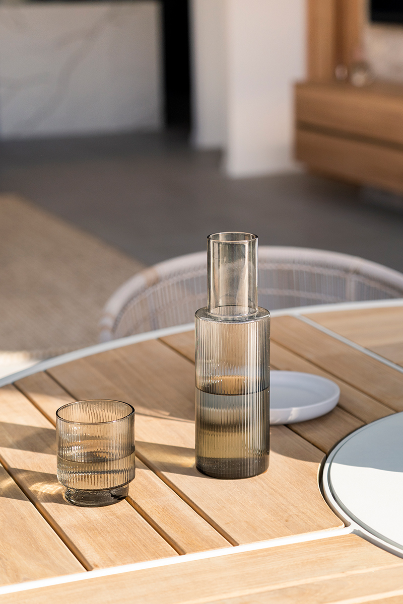 Watego Outdoor Round Dining Table - 1.6m - White Pearl Powder Coated Legs - Image 13
