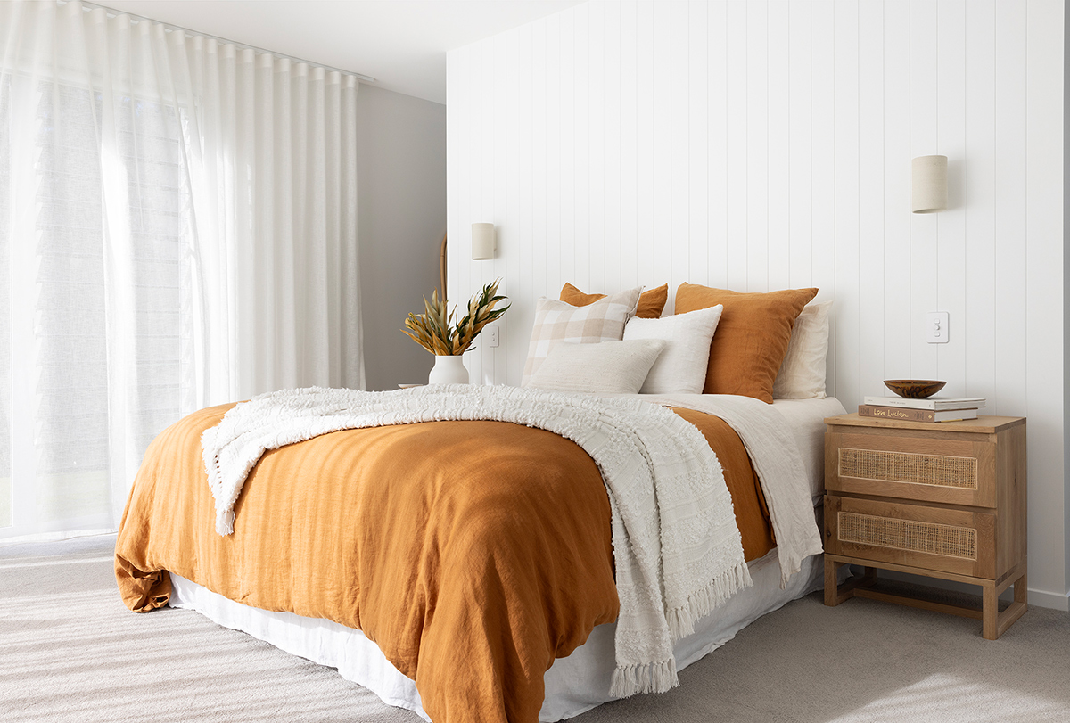 Clovelly Bedside Table - 55cm - Image 11
