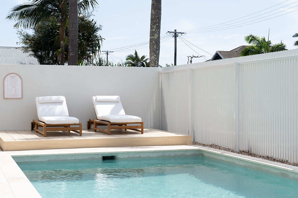 Esperance Outdoor Sunlounger - Image 14