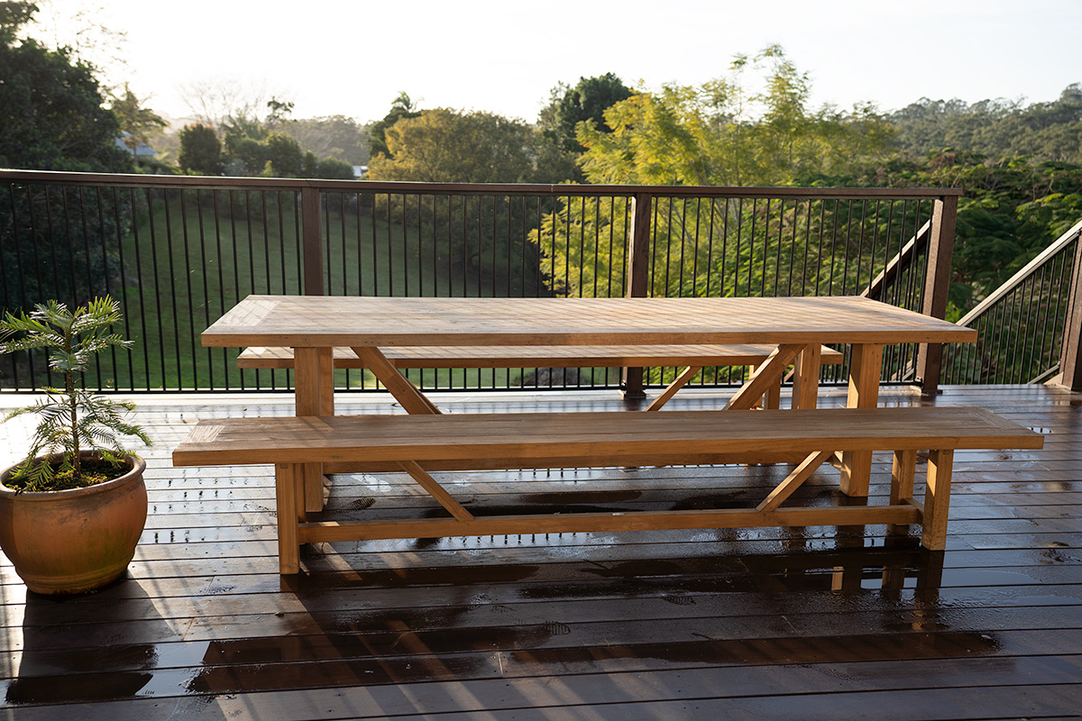 Highlander Outdoor Dining Table - 3m - Image 7