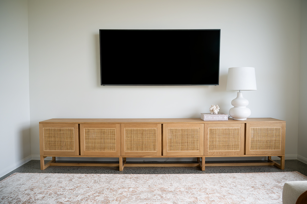 Clovelly Entertainment Unit - Six Door - Natural - Image 10