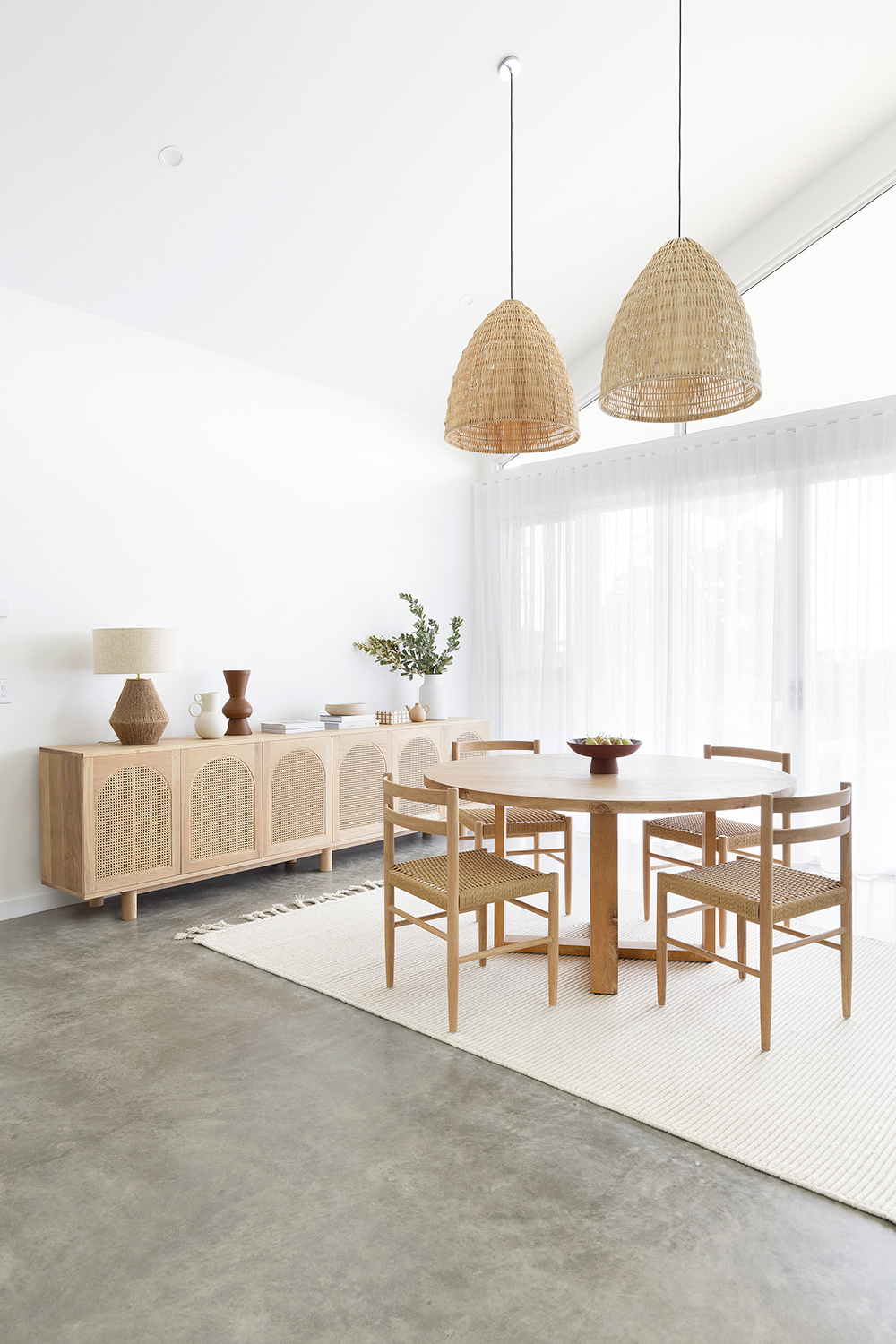 St Ives Dining Table - 180cm - Image 18