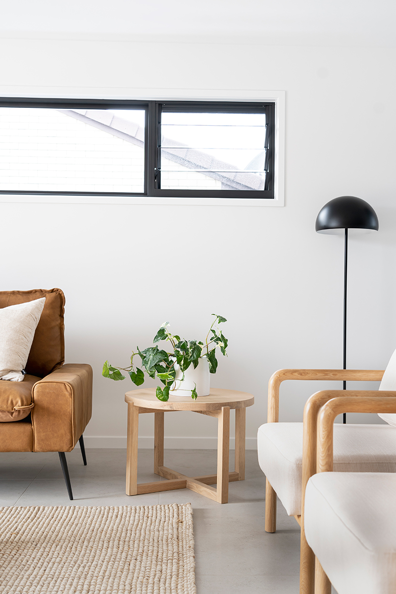 Clovelly Side Table - 50cm - Image 14