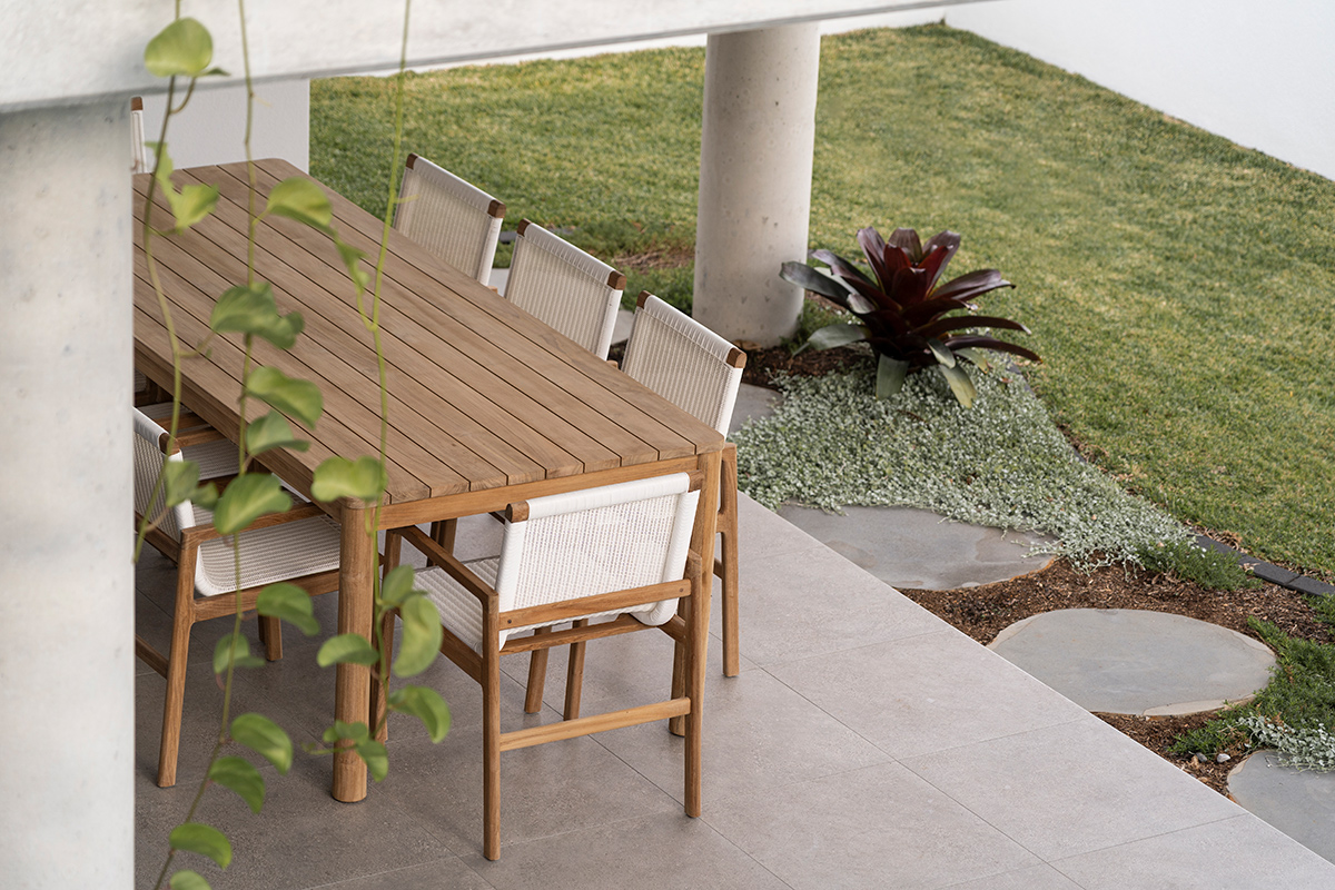 Peninsular Outdoor Chair - White - Image 15