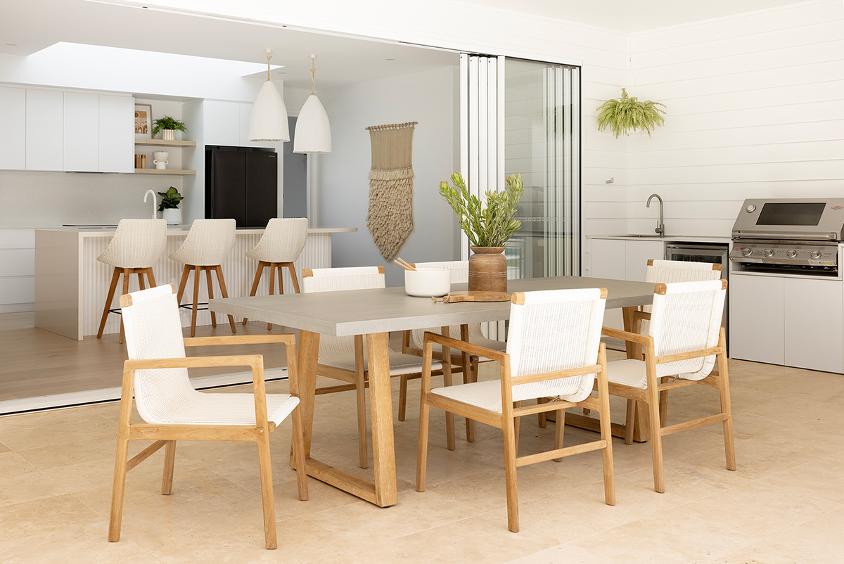 Peninsular Outdoor Chair - White - Image 2