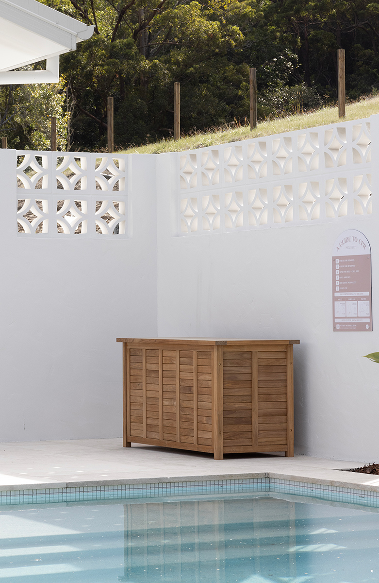 Pablo Outdoor Storage Chest - Image 2
