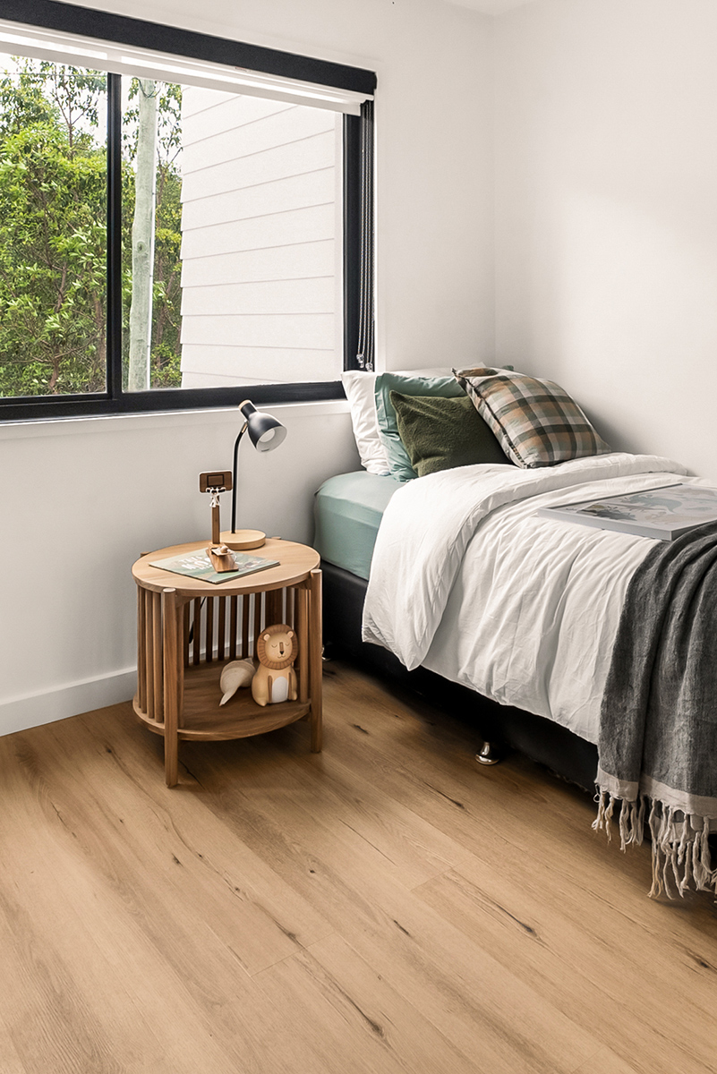 Sadie Side Table - Natural - Image 10