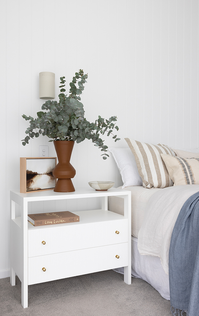 Audrey Nightstand - White - Image 10