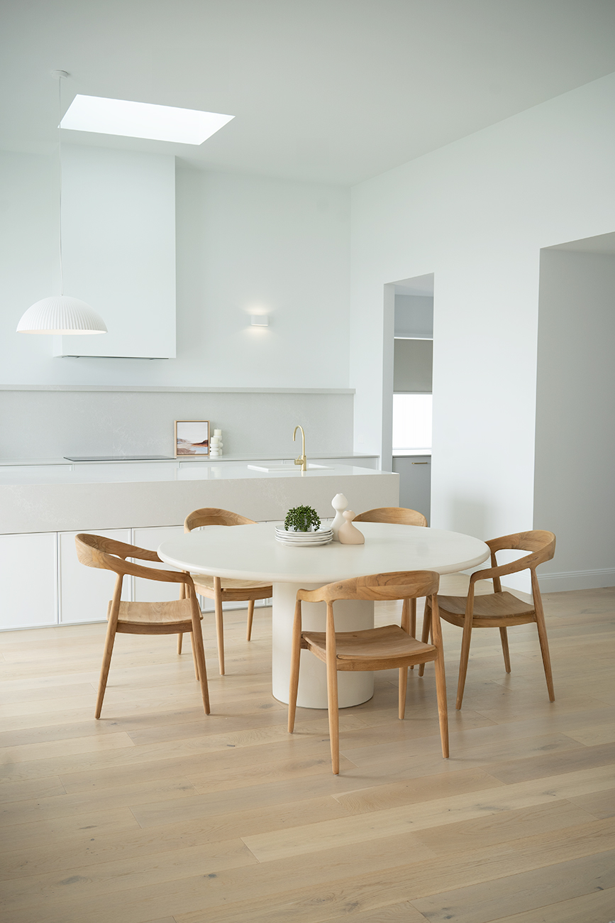 Lorenzo Round Dining Table - 140cm - Ivory - Image 17