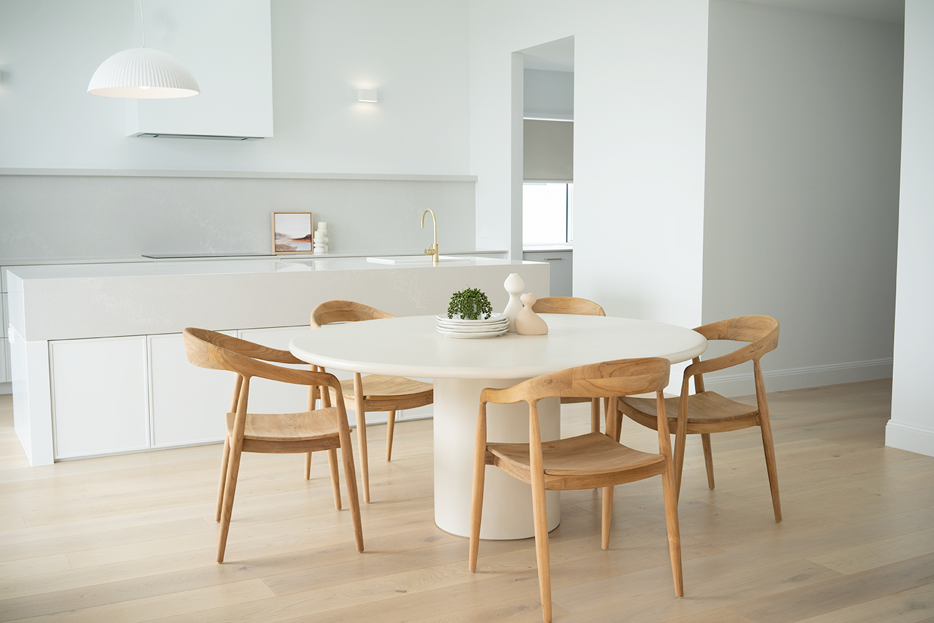 Lorenzo Round Dining Table - 140cm - Ivory - Image 18