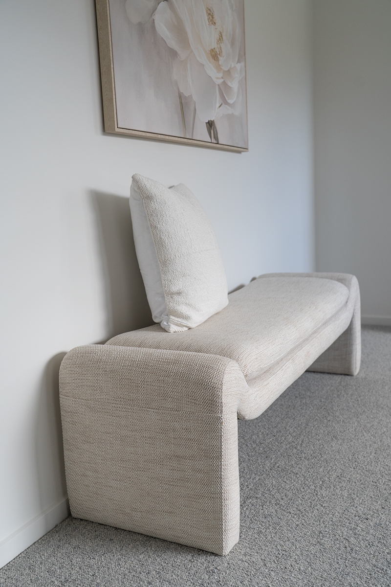 Freja Bench - Linen - Image 10