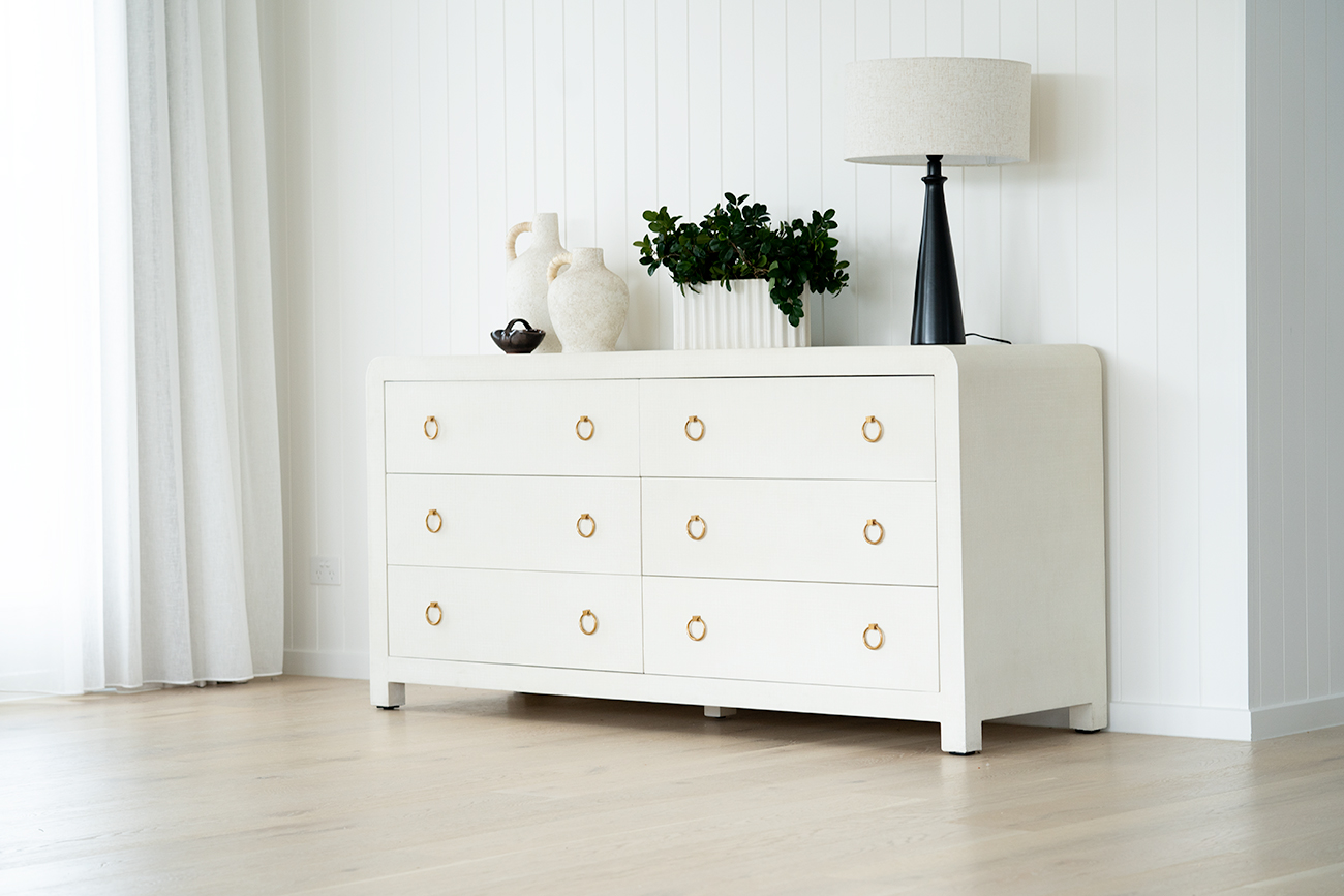 Newhaven Dresser - 6 Drawer - Ivory by Serrata Living - Image 10