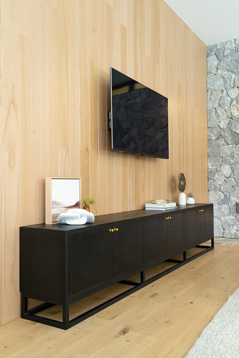 Lisette Entertainment Unit - Six Door - Black - Image 17