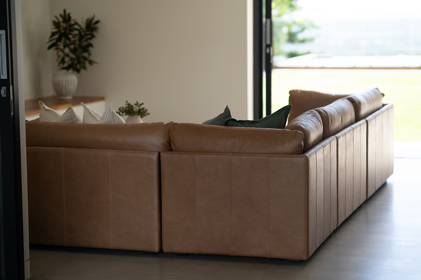 Frankie Modular Sofa - Trends Saddle Leather - Image 50