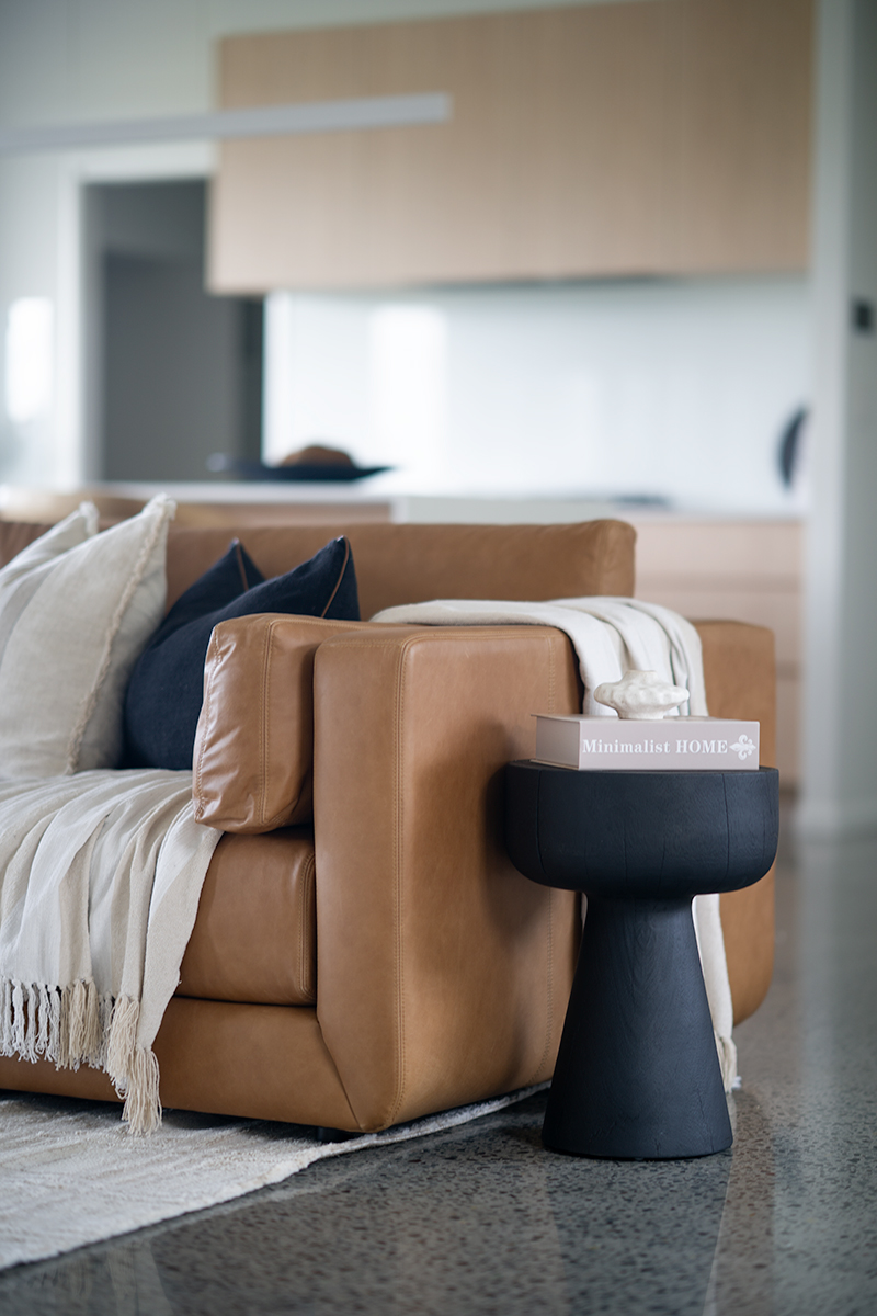Gifu Stump Side Table - Image 2