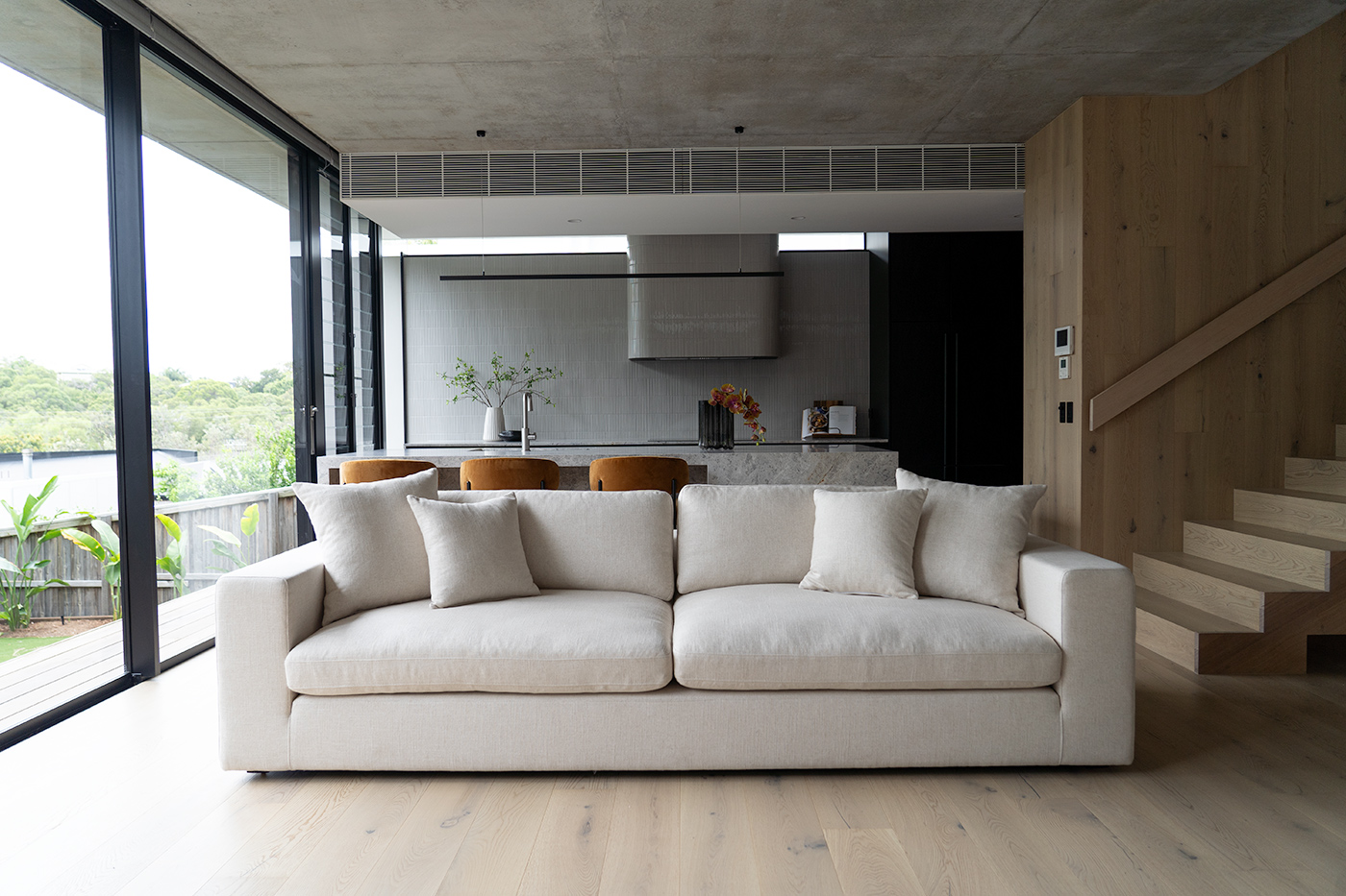 Ziggie 4 Seater Sofa - Linen Blend - Image 2