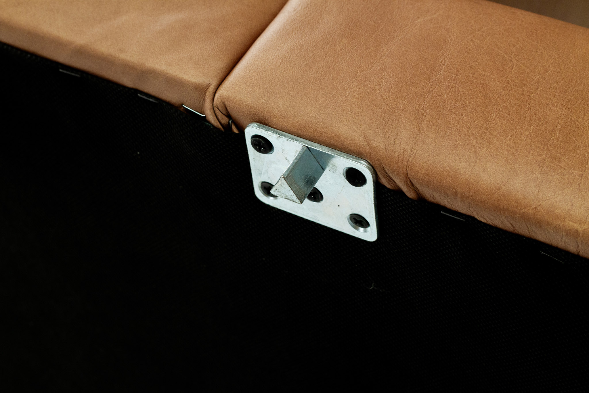 Sunday Modular Sofa - Trends Saddle Leather - Image 34