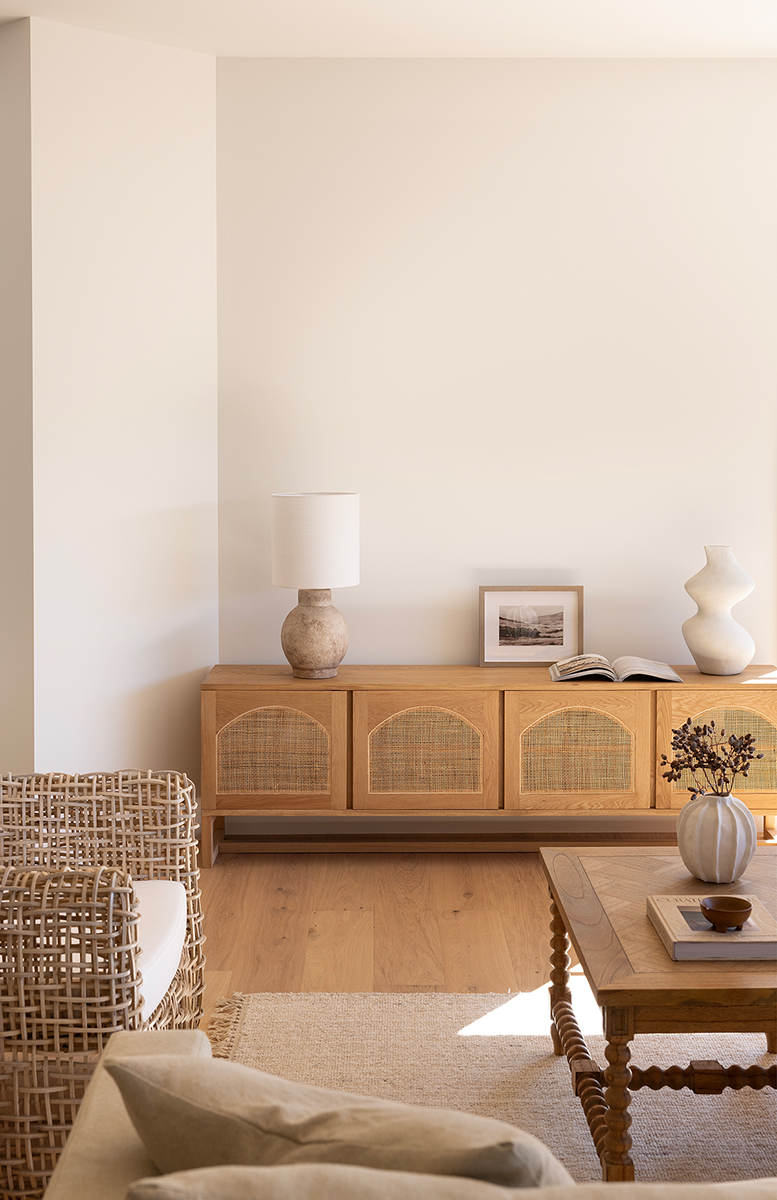 Clovelly Entertainment Unit - Four Door - Arch Windows - Natural - Image 2