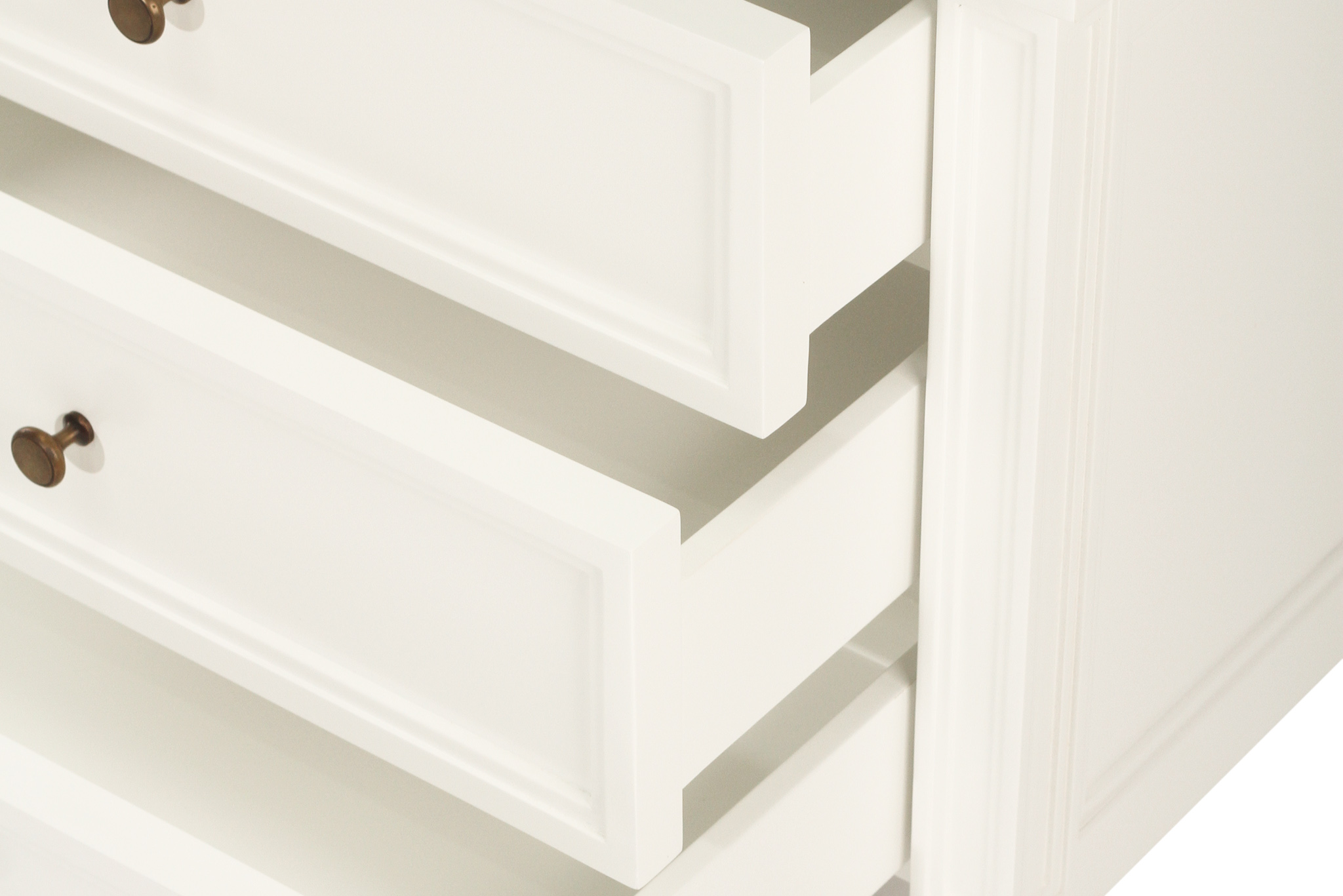 Hamilton Bedside Table - 3 Drawer - White - 70cm - Image 8