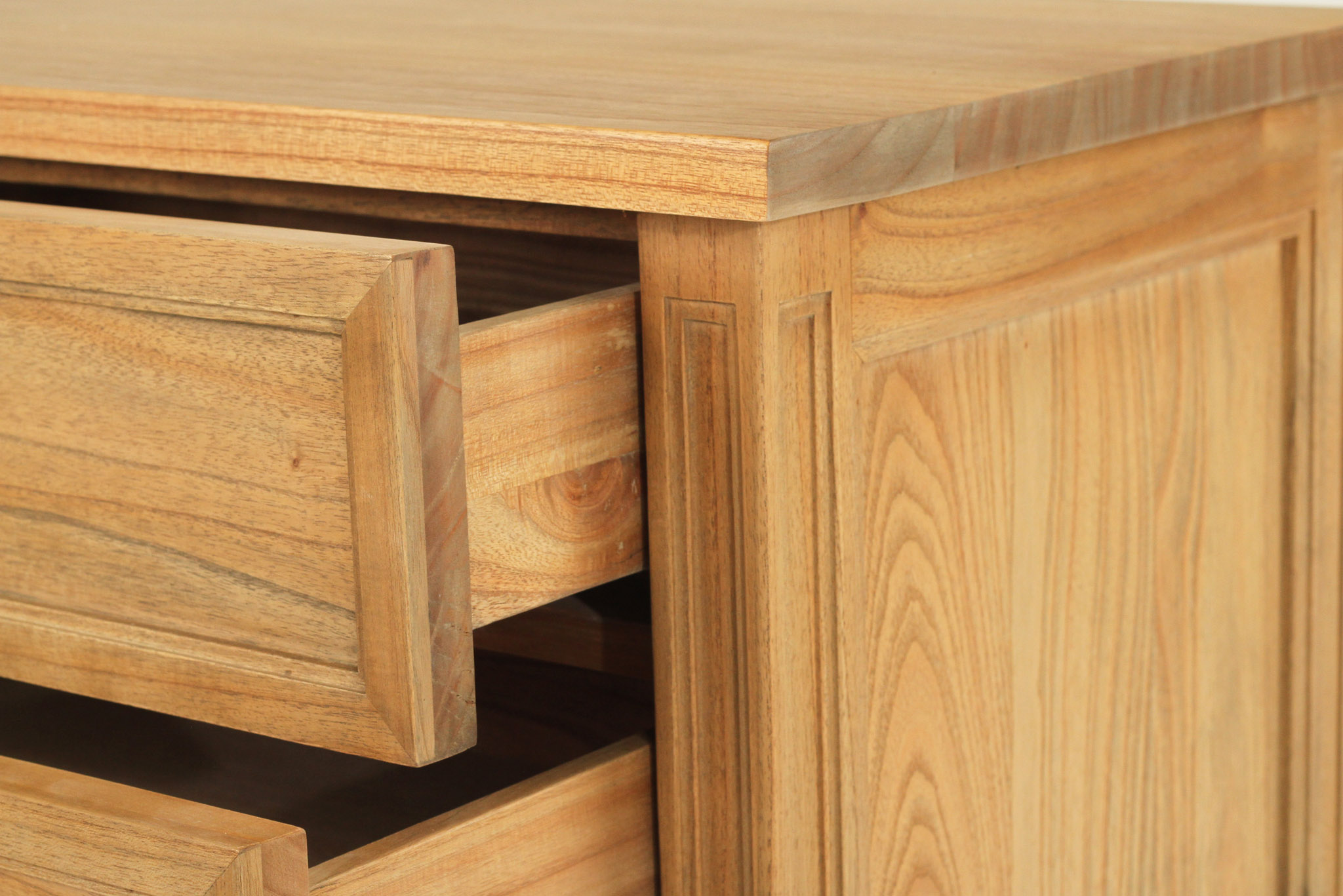 Hamilton Bedside Table - 3 Drawer - Weathered Oak - 70cm - Image 10