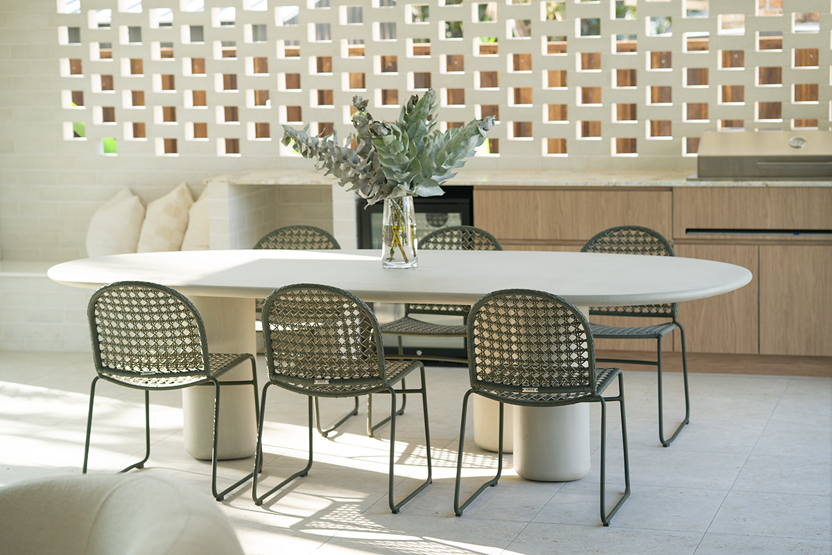 Yori Outdoor Organic Oval Dining Table - Off White - Image 6
