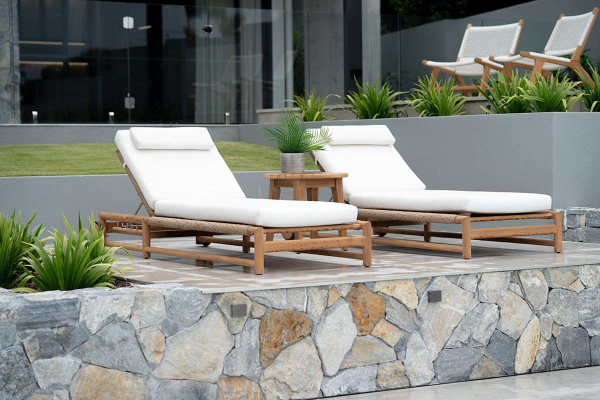 Esperance Outdoor Sunlounger
