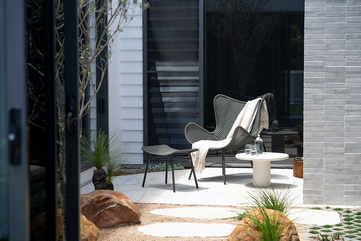 Amos Outdoor Footstool - Moss - Image 2