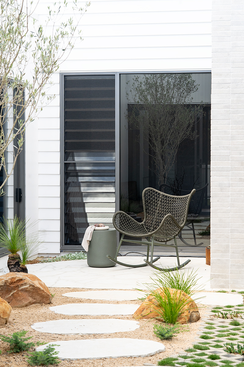 Harper Outdoor Rocking Chair - Forest Green - Image 12