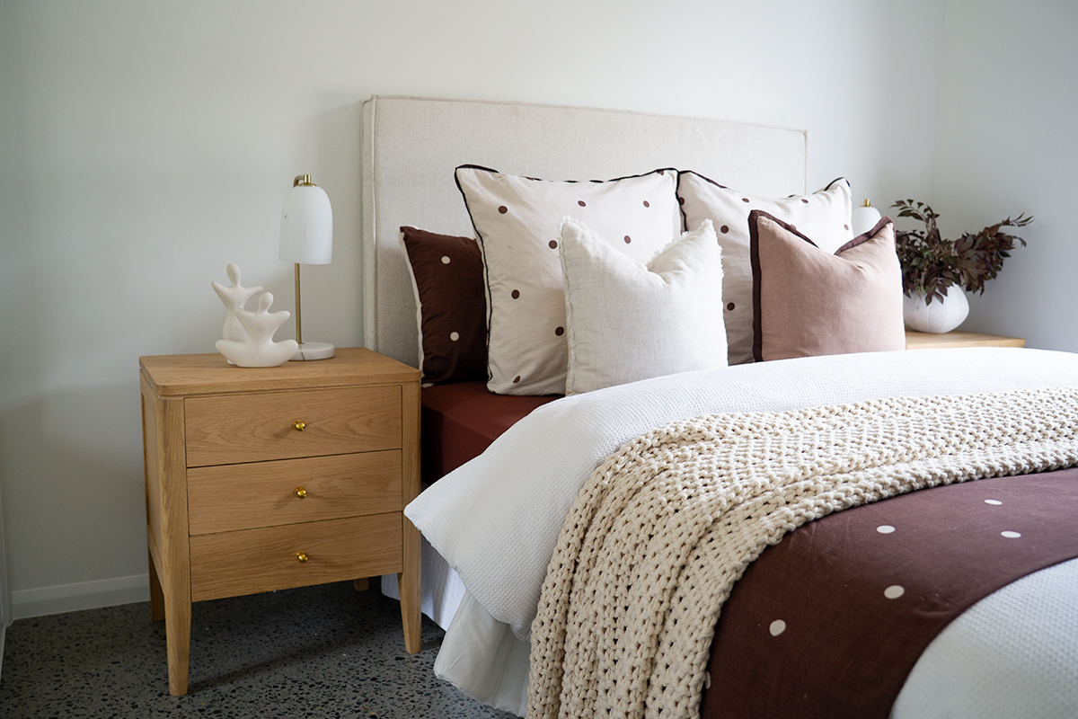 Harvey Upholstered Bedhead - Off White - Image 15