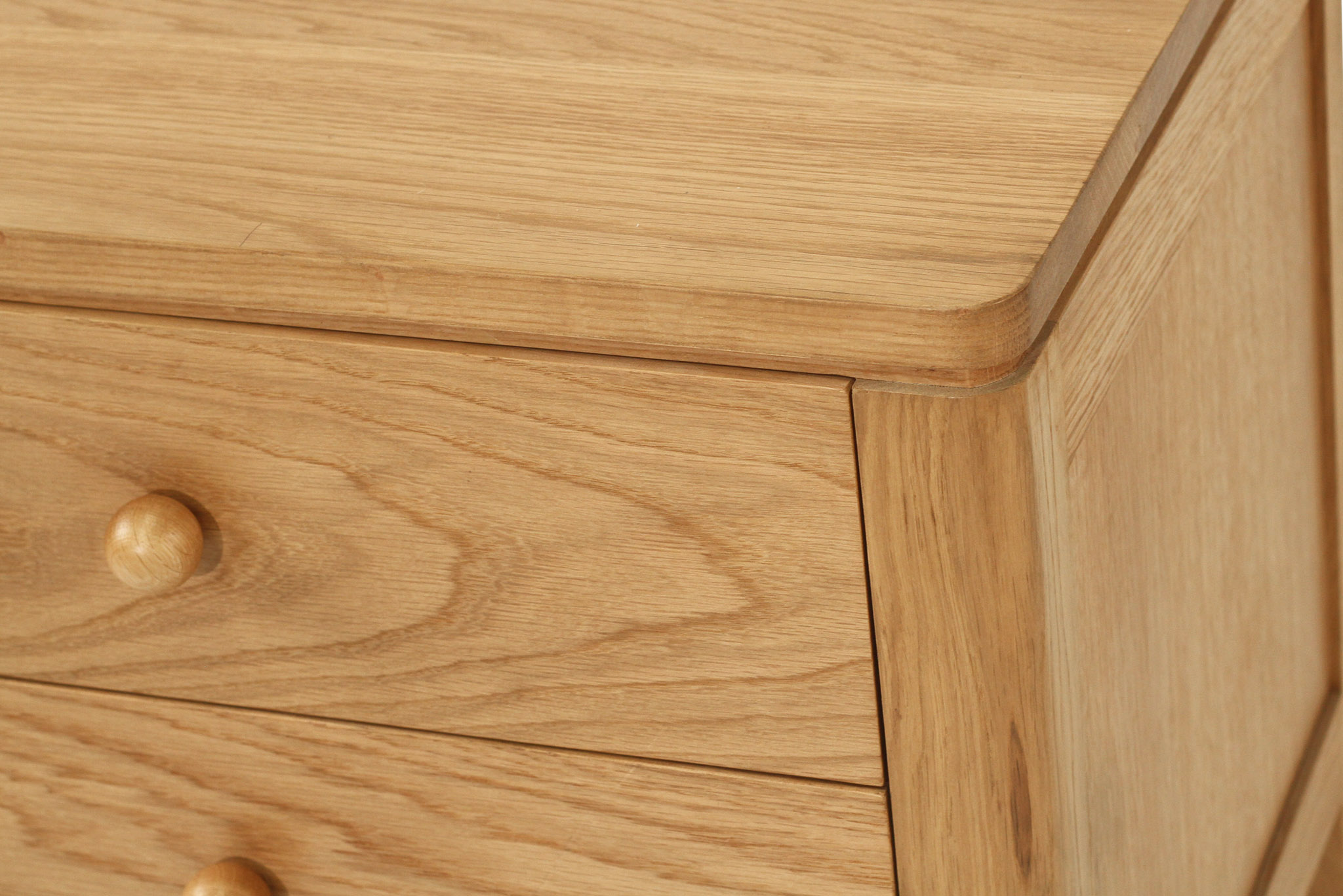 Cora Bedside Table- 3 Drawer - Natural - Image 9