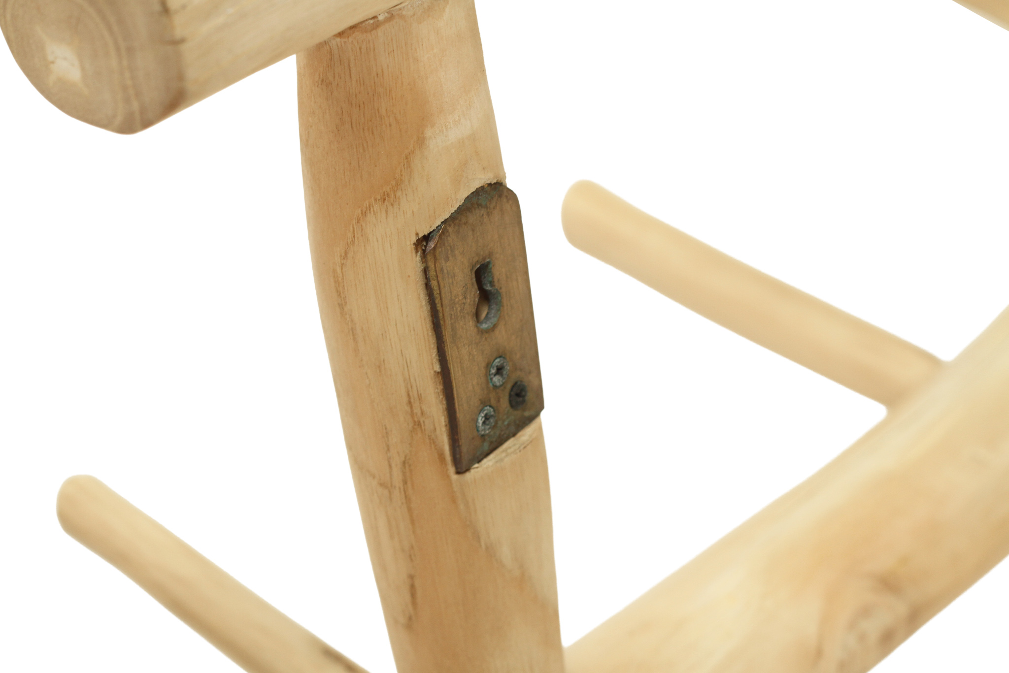 Lombok Wall Rack - 12 Peg - Image 11