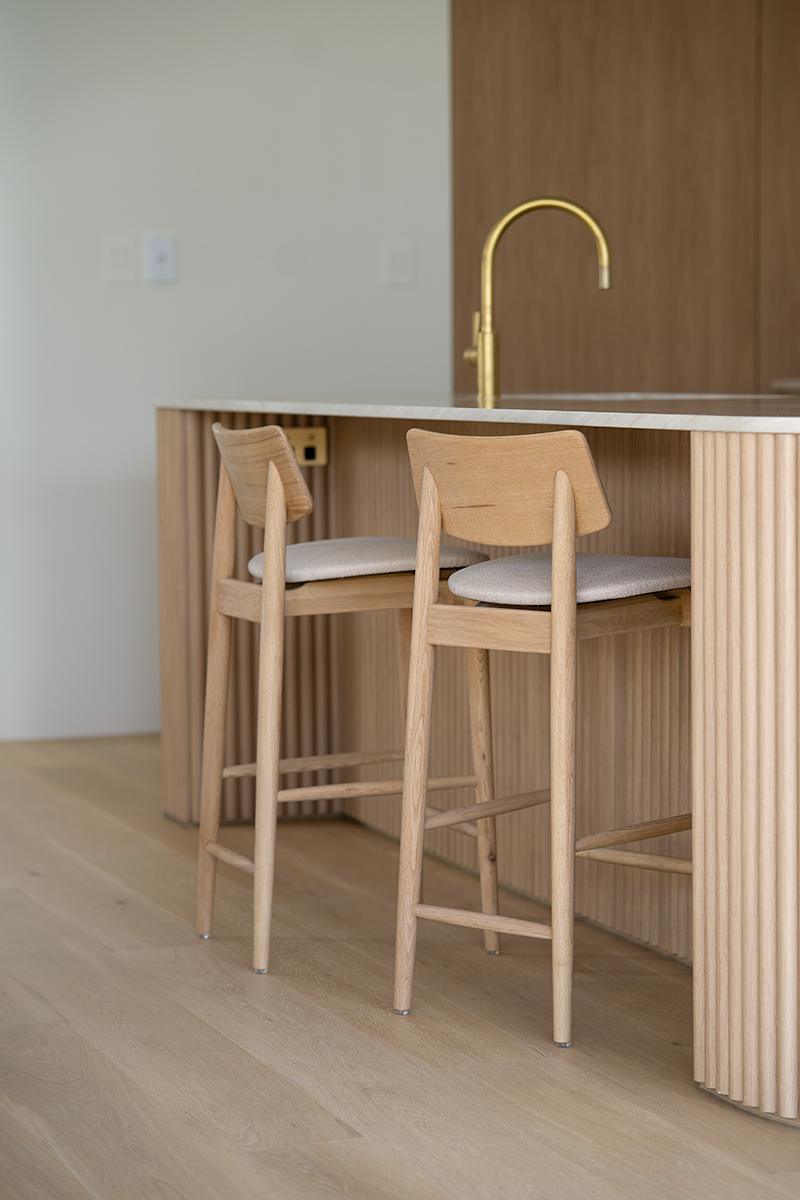 Harlow Counter Stool - Natural with Linen Seat - Image 2